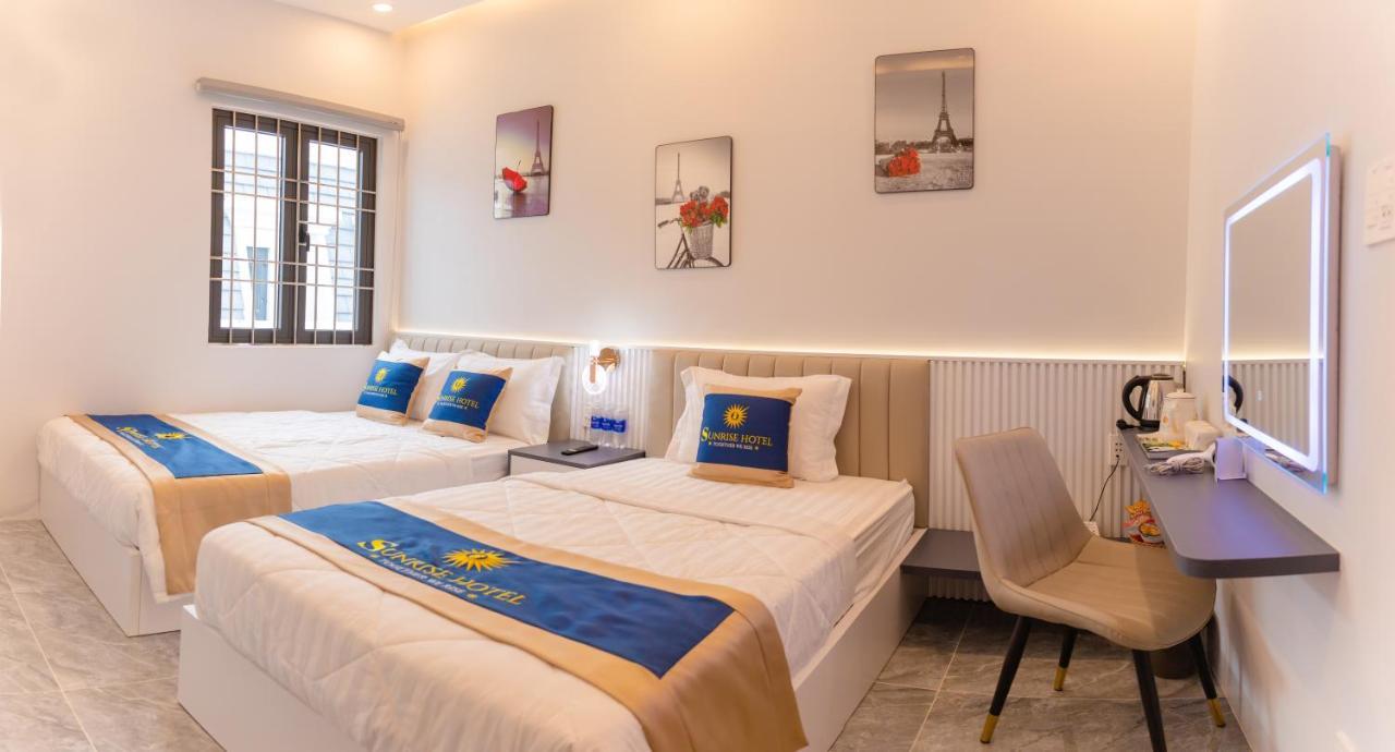 Sunrise Hotel Bac Lieu Bagian luar foto