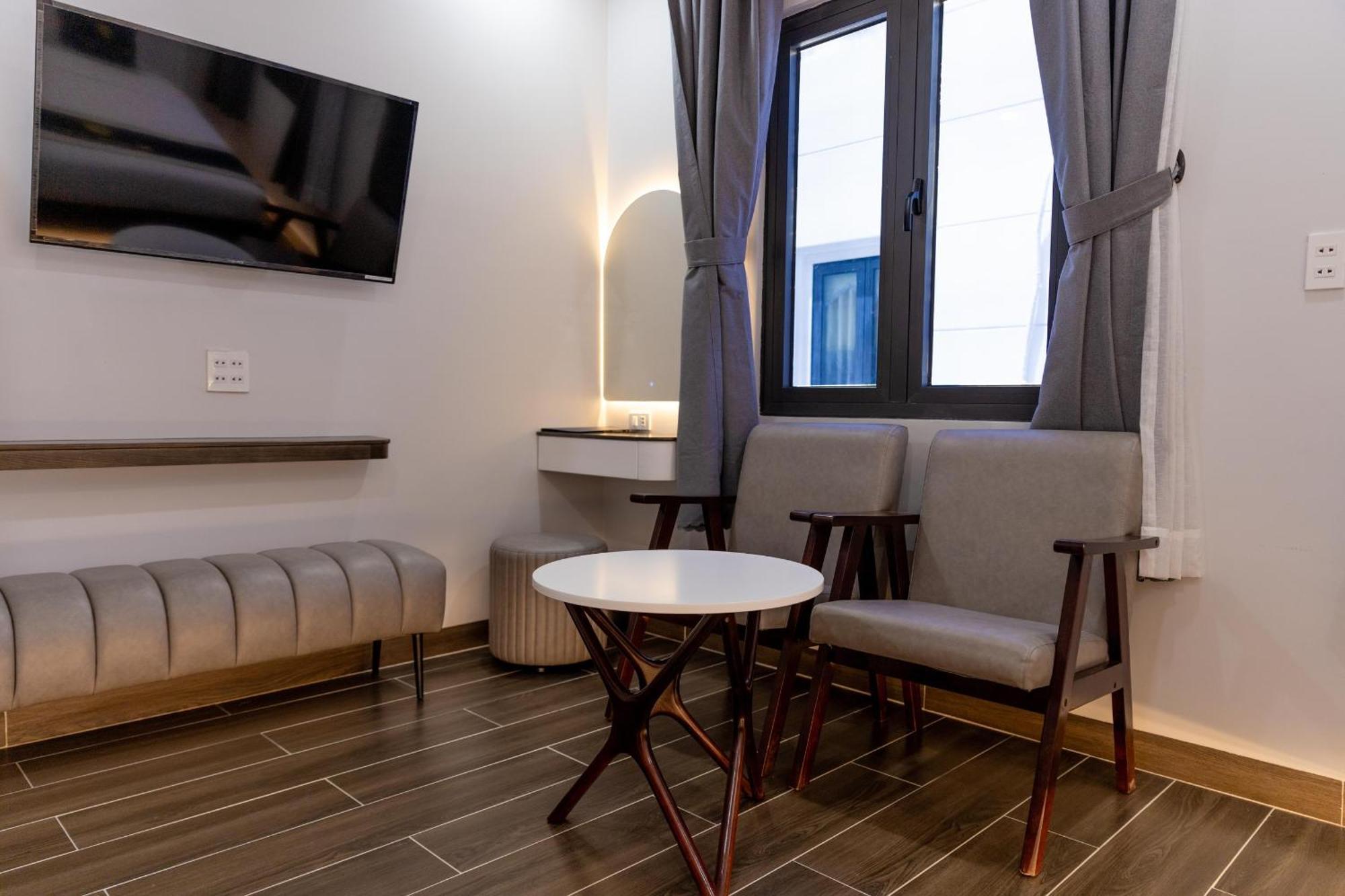 Sunrise Hotel Bac Lieu Bagian luar foto